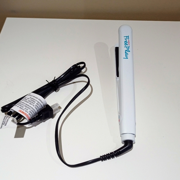 NWOT 🌺 Avanti Titanium Flat Iron Floating Plates 1" 450°F White - Picture 12 of 16